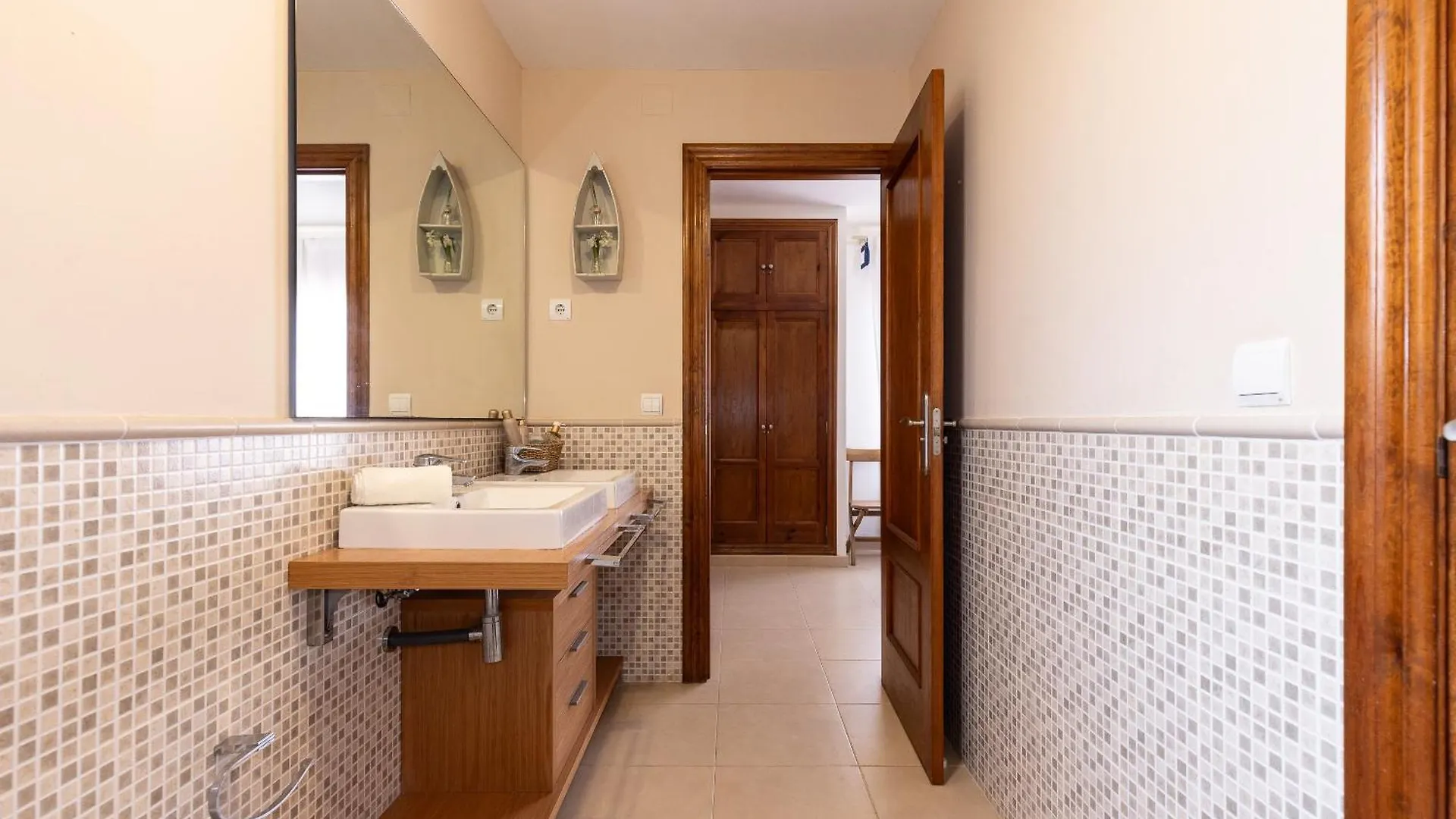 Uhc Magraners Family Complex Villa Miami Playa Holiday home